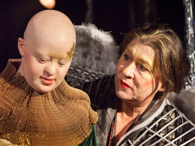 Theater RambaZamba (D) Der gute Mensch von Downtown